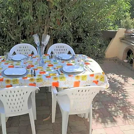 19, Port Venus Au Village Naturiste