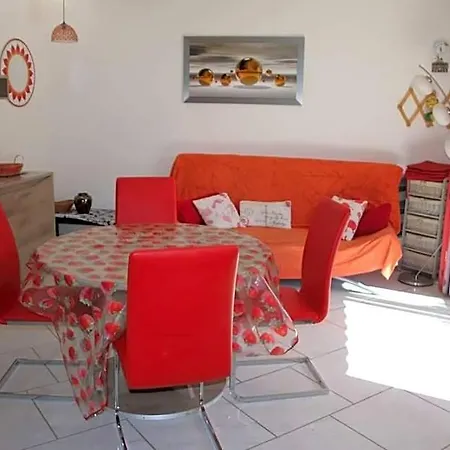 19, Port Venus Au Village Naturiste *
